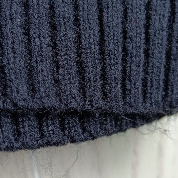 Kela Santa Clause Knitted size Medium Ugly Christmas sweater jingle bells - Picture 5 of 15